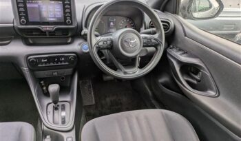 2021 TOYOTA YARIS full