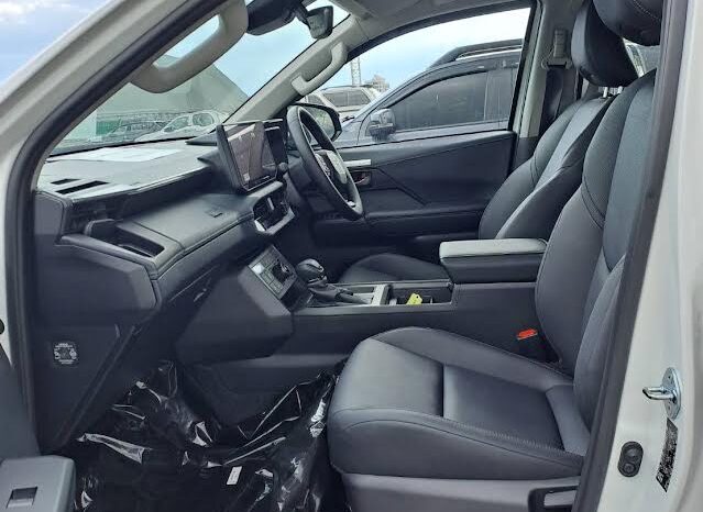 2027 TOYOTA HILUX TRAVO PLUS GR SPORT full