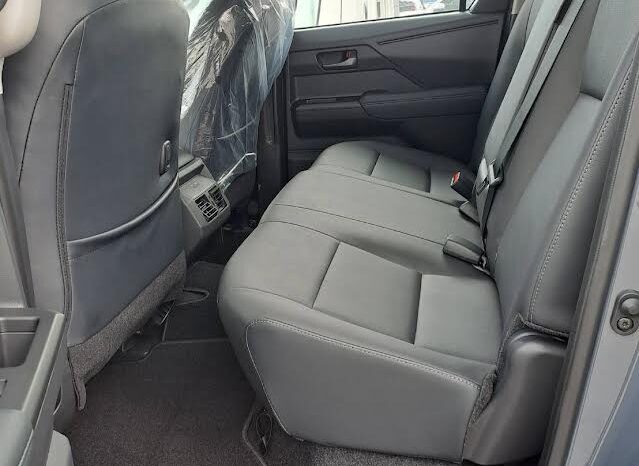 2027 TOYOTA HILUX TRAVO PLUS GR SPORT full