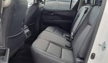 2027 TOYOTA HILUX TRAVO PLUS GR SPORT full